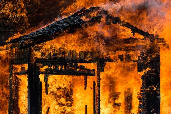 Two children die in house fire in Cape Town. (credit: Unsplash)